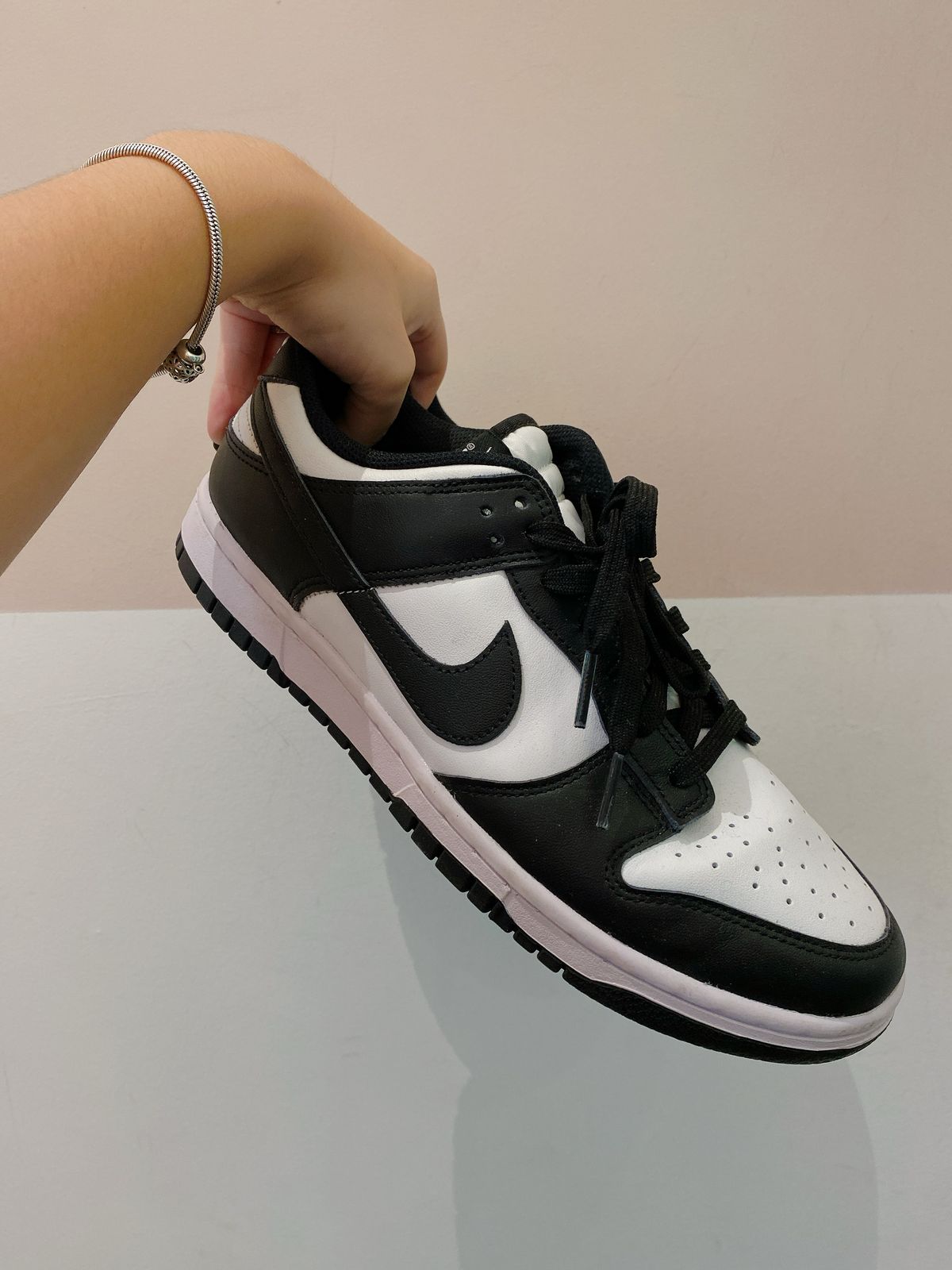 Tênis dunk low panda Nike 40