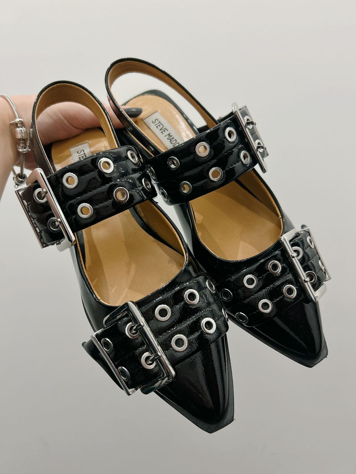 Sapatilha preta fivelas Steve Madden 36