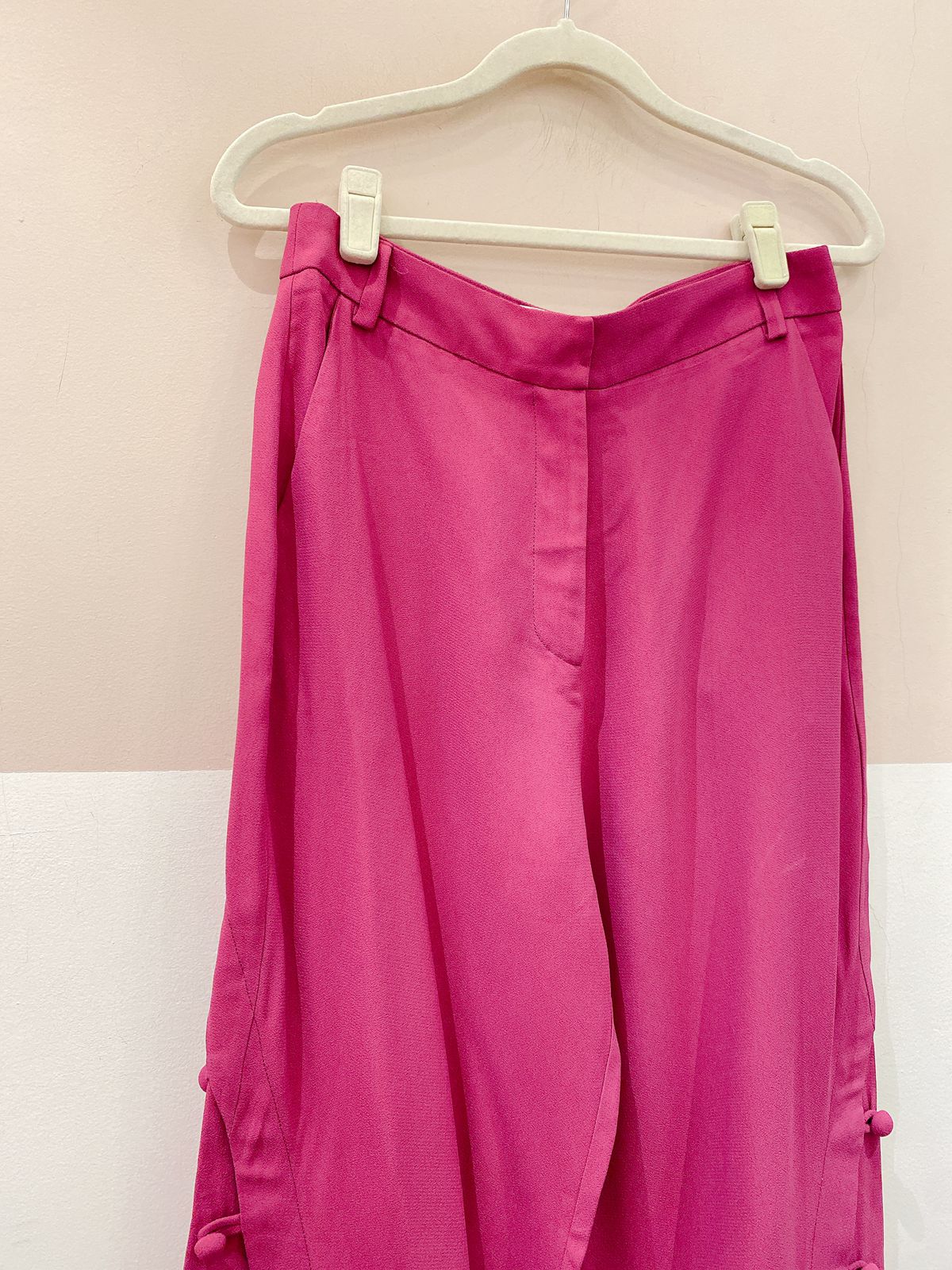 Calça fúcsia detalhes perna Lilly Sarti 38