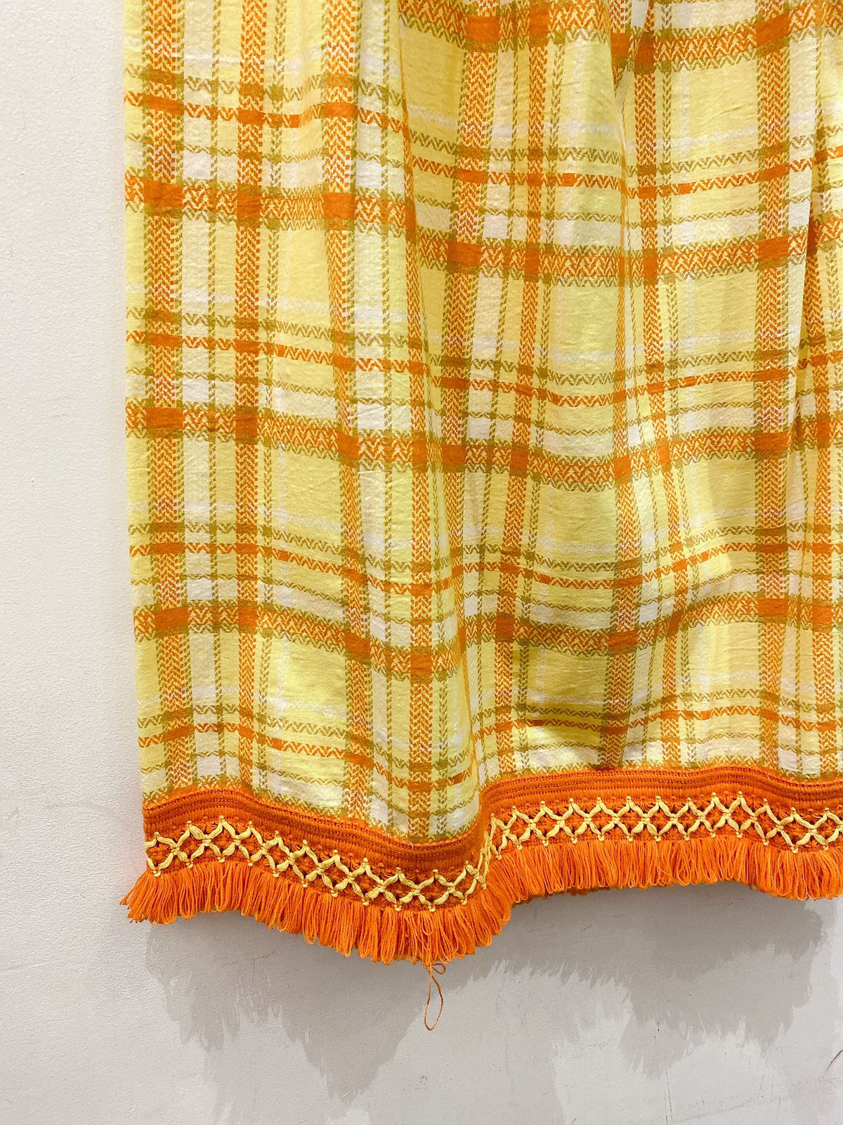 Saia midi amarela barra franja Allmost Vintage 36