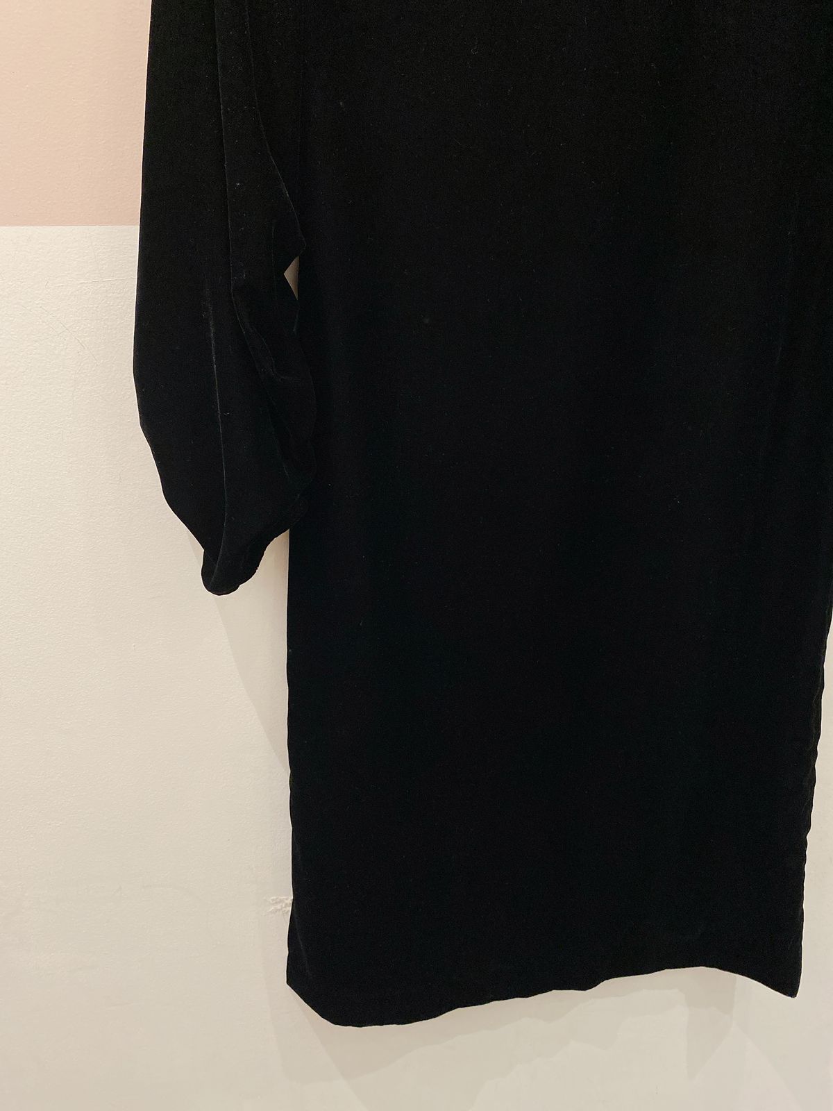 Vestido preto veludo Zara PP