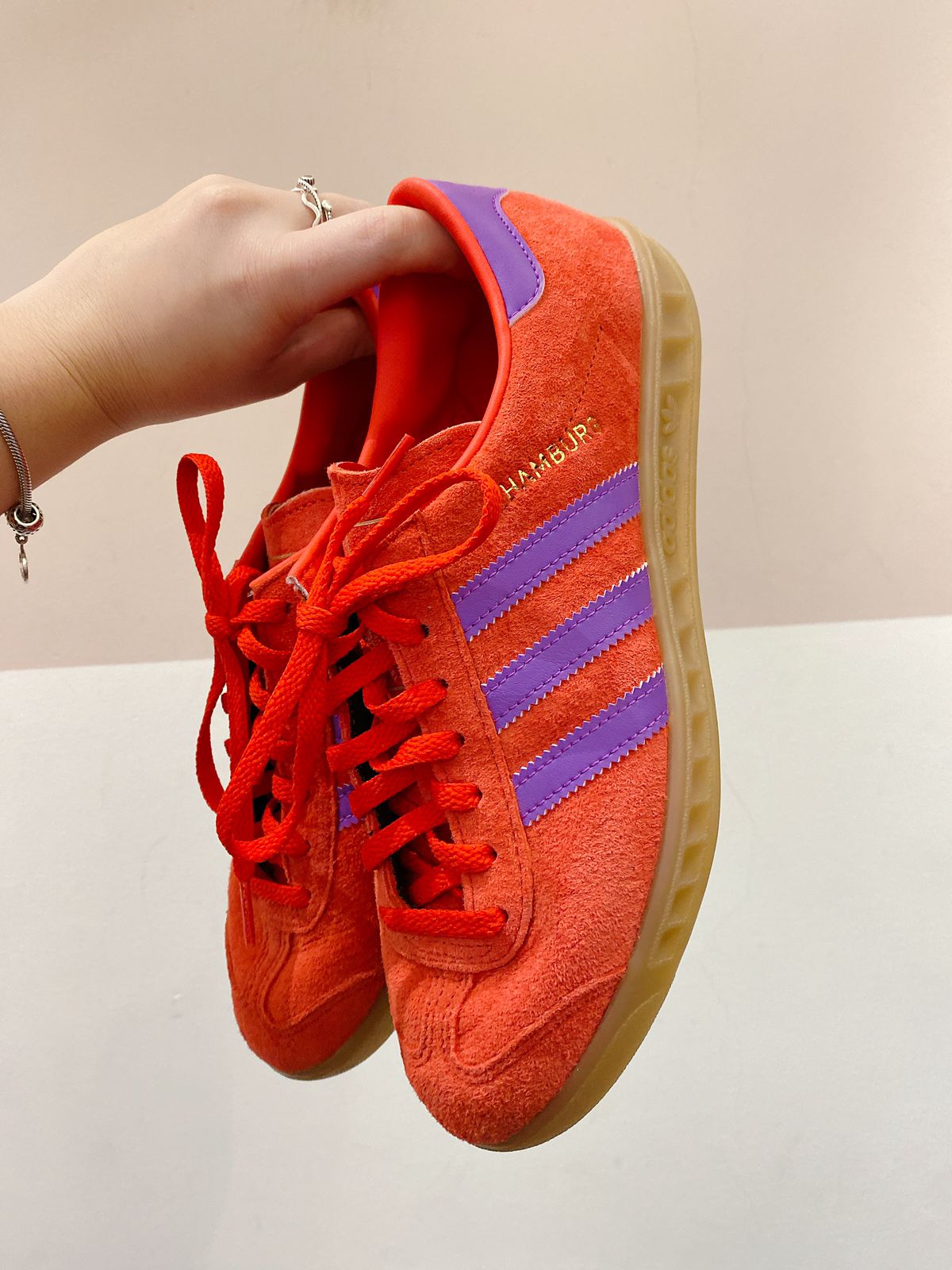 Tênis vermelho hamburg Adidas 36