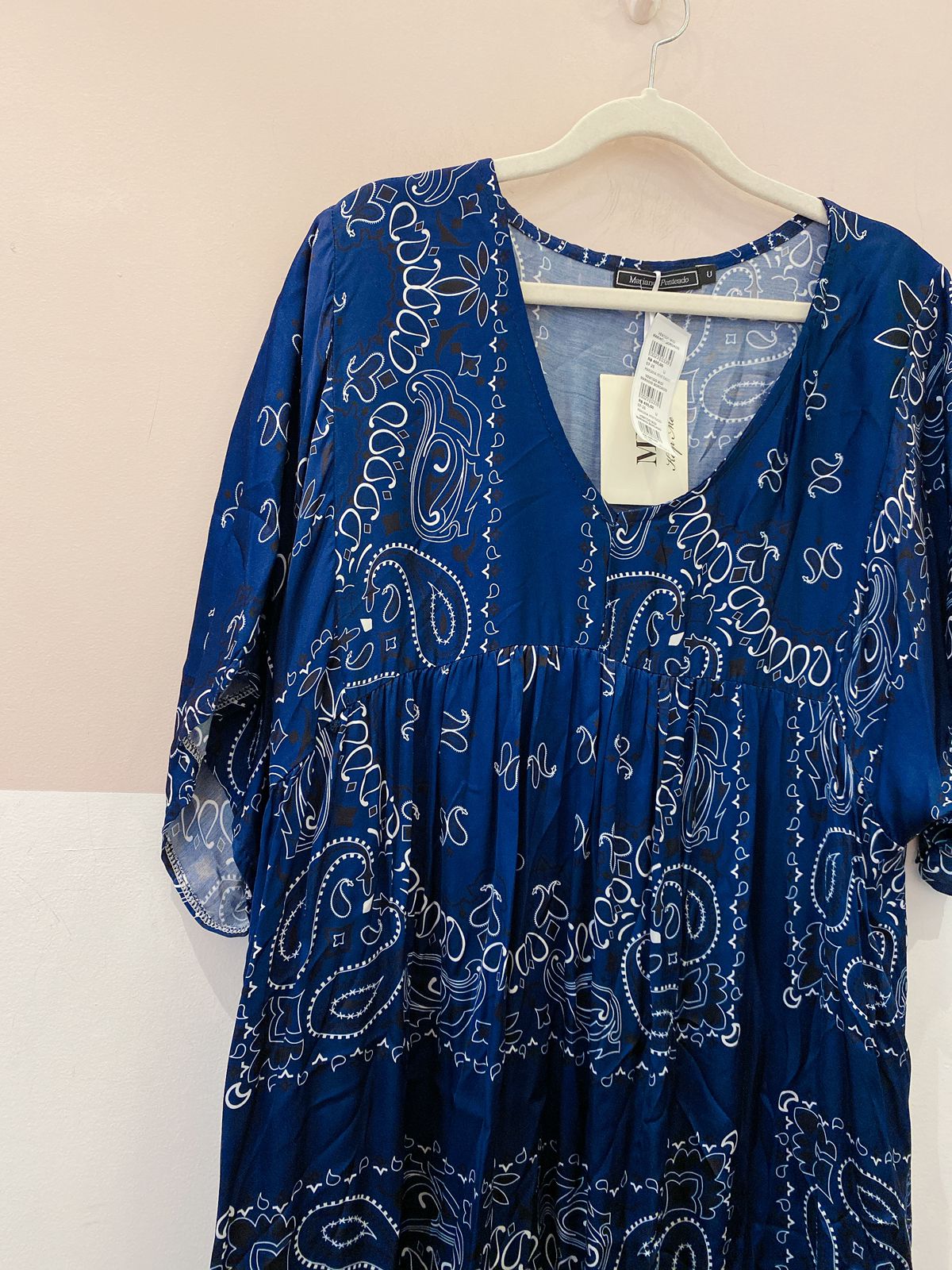 Vestido midi marinho bordado Mariana Penteado U
