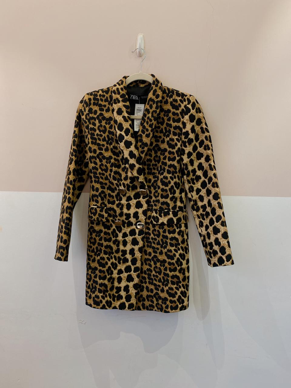 Trench coat oncinha Zara P