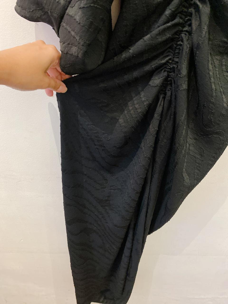Vestido midi preto texturizado Ah tereza PP
