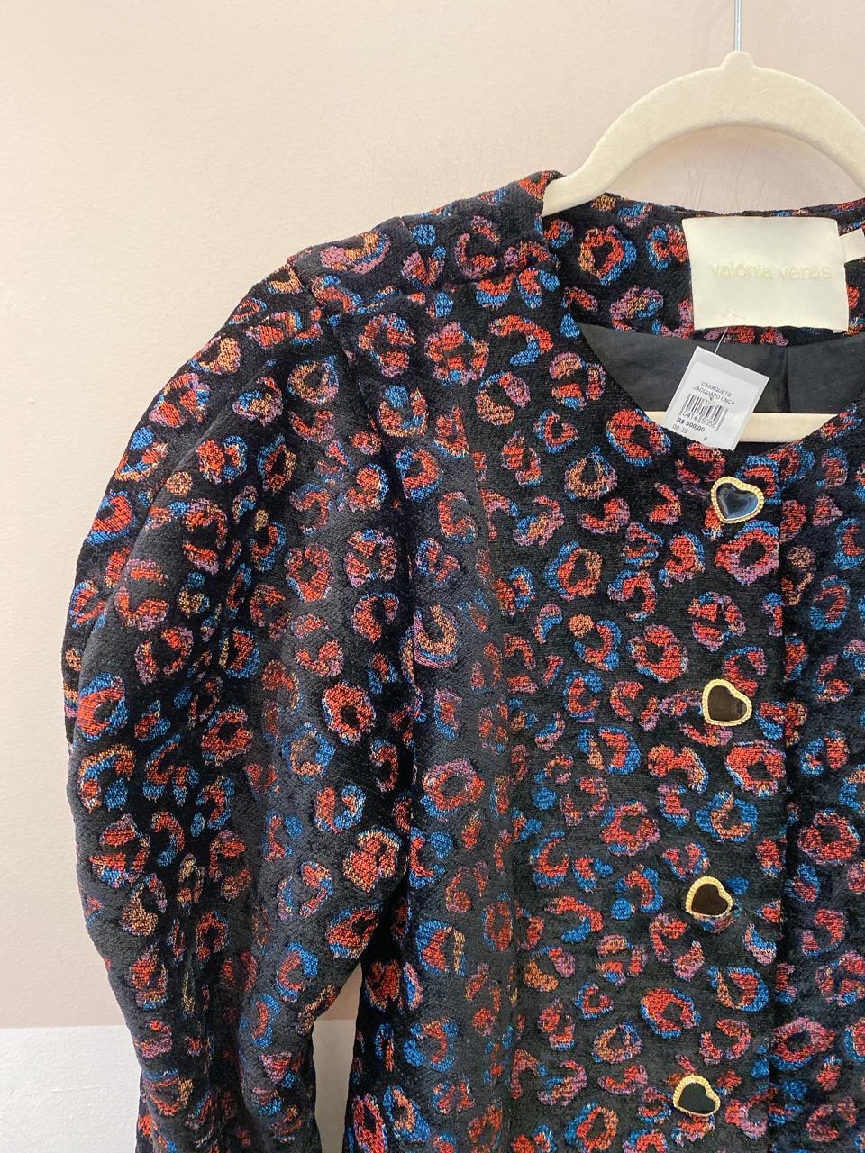 Casaqueto jacquard onça Valônia Veras P
