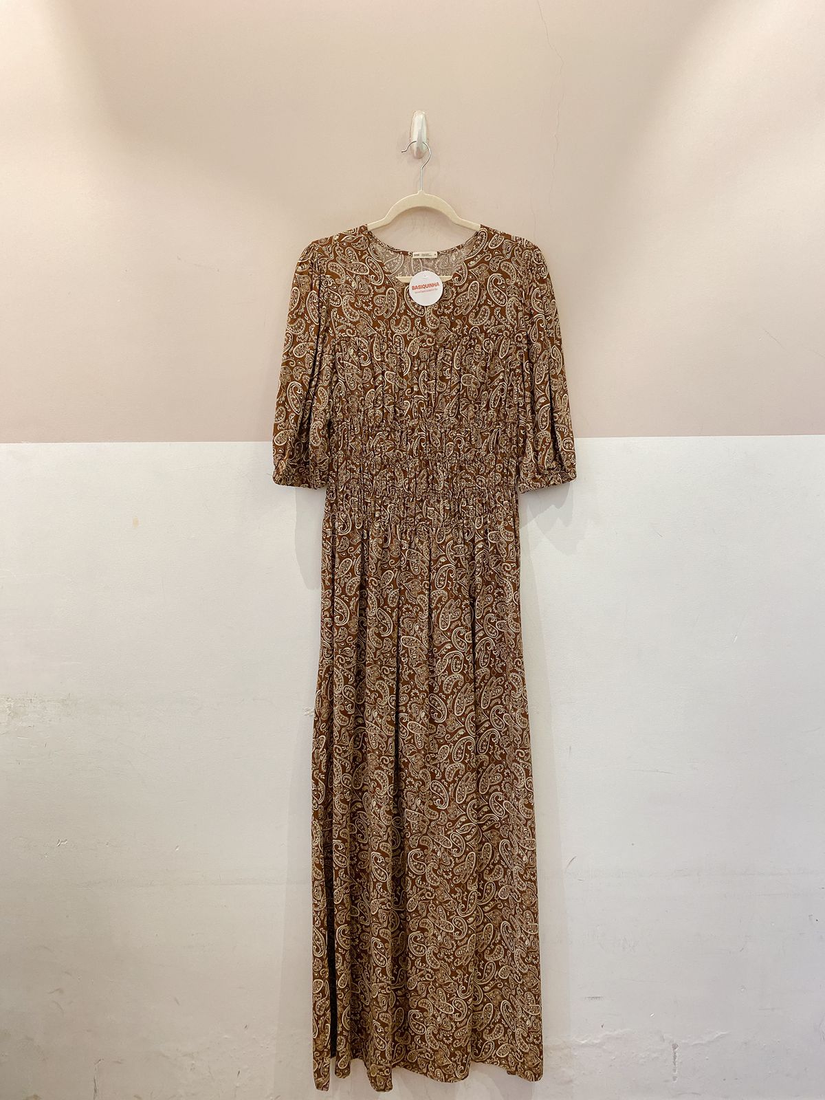 Vestido midi marrom Onni M