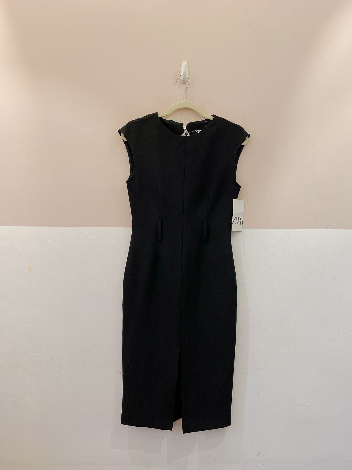Vestido preto reto Zara P