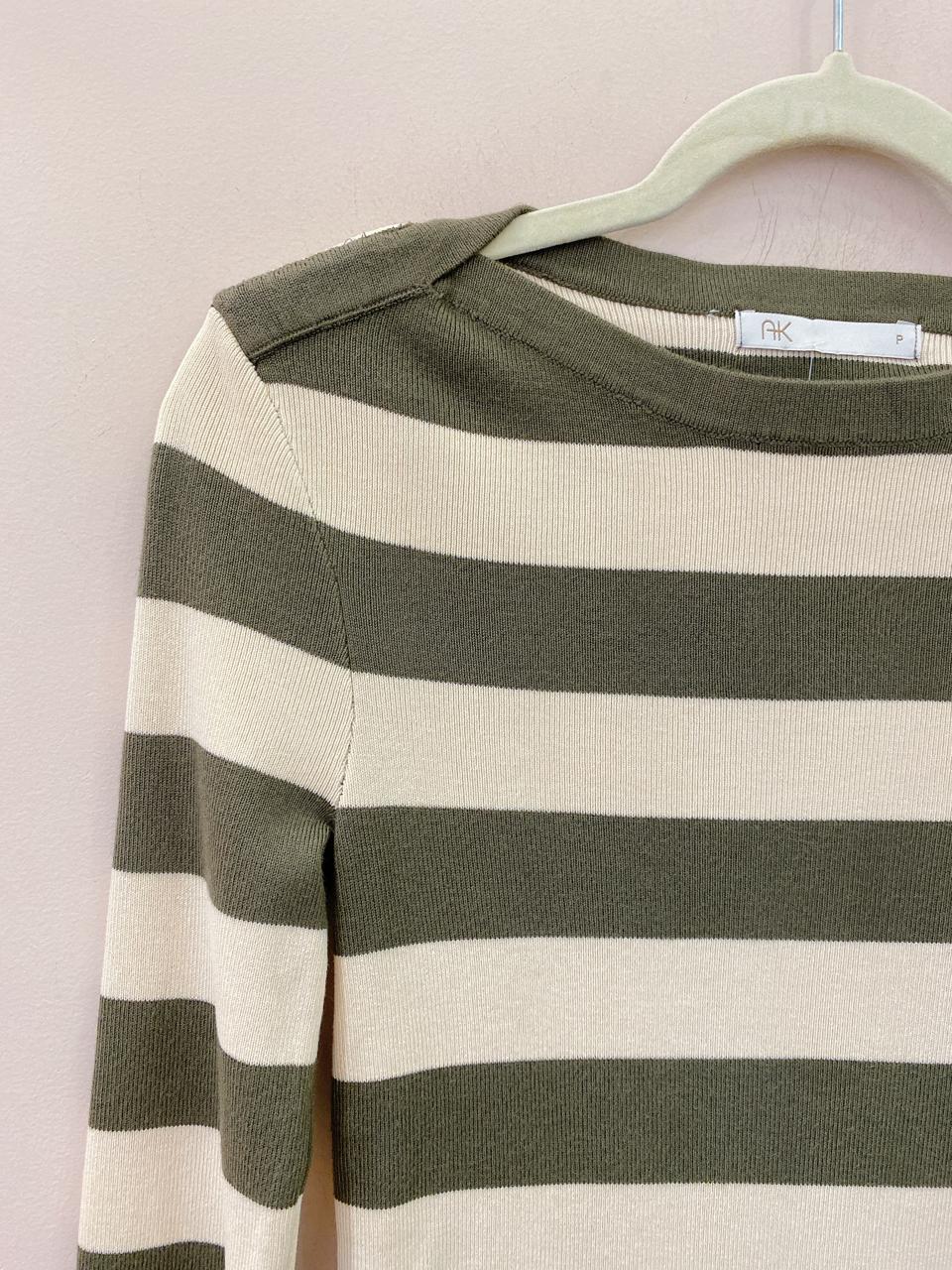 Blusa tricot listrado Riachuelo P