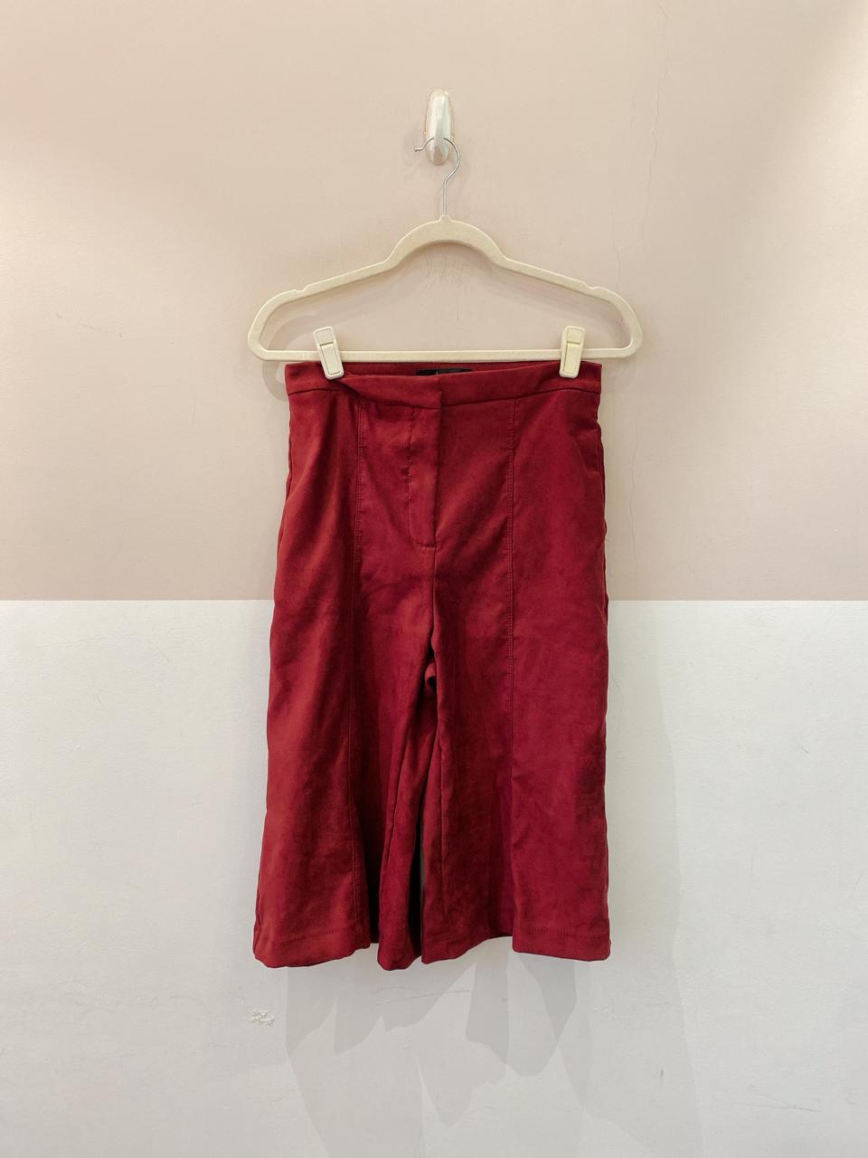 Bermuda suede vinho Riachuelo 36