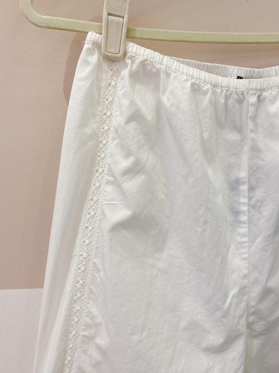 Calça branca renda Zara P