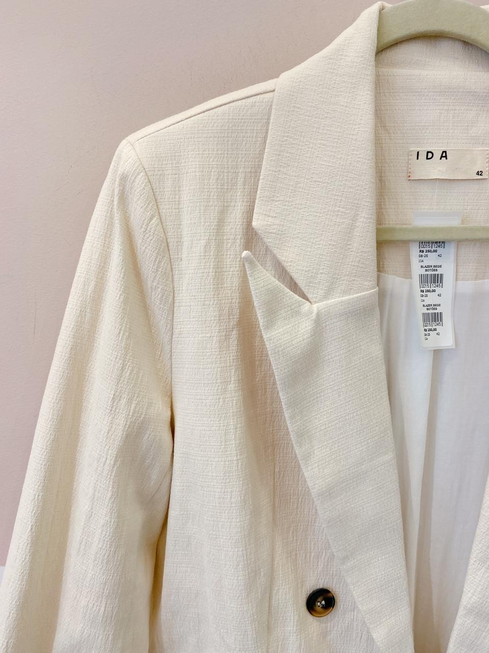 Blazer bege botões Ida 42