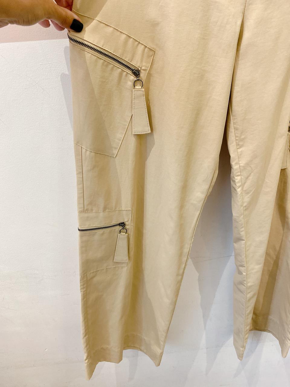 Calça cargo bege P