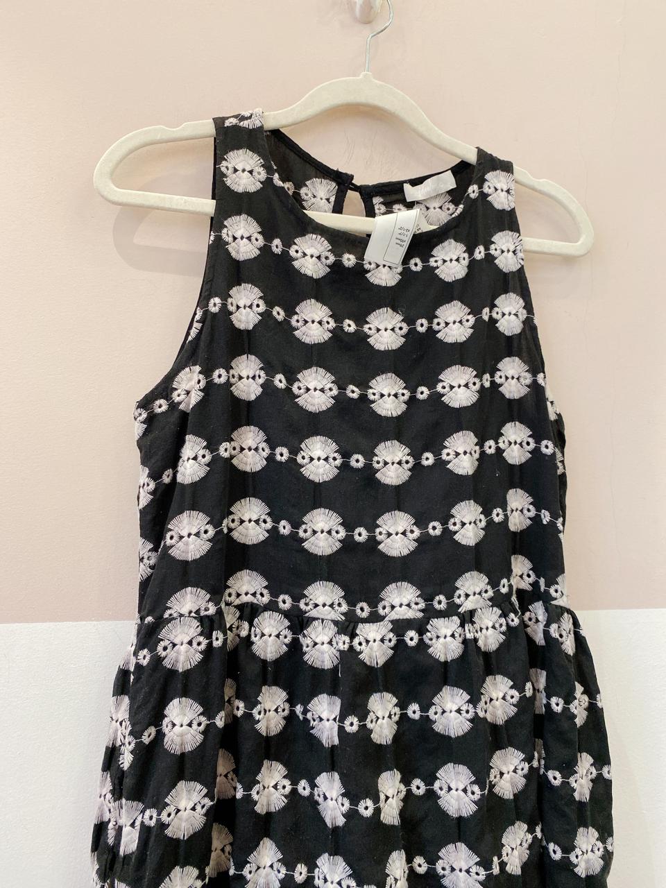 Vestido midi preto bordado Ideologic M