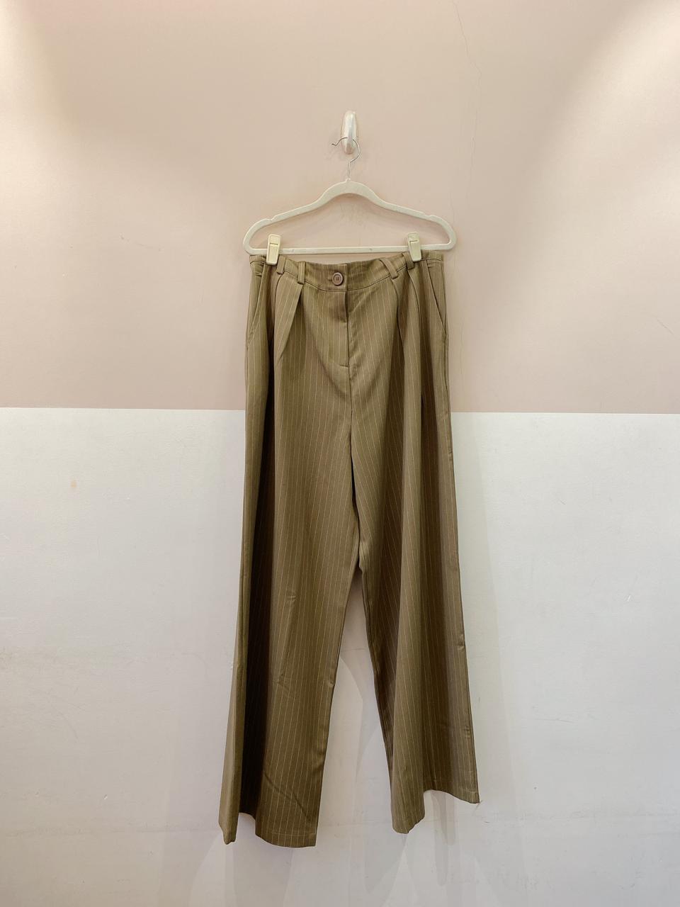 Calça alfaiataria cinza Clomee G