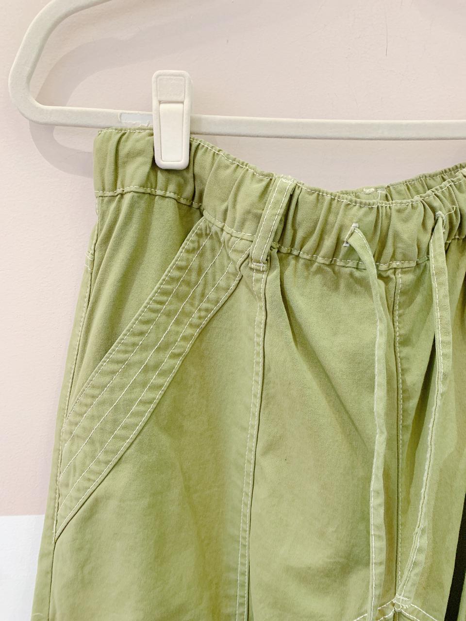 Calça cargo musgo 40