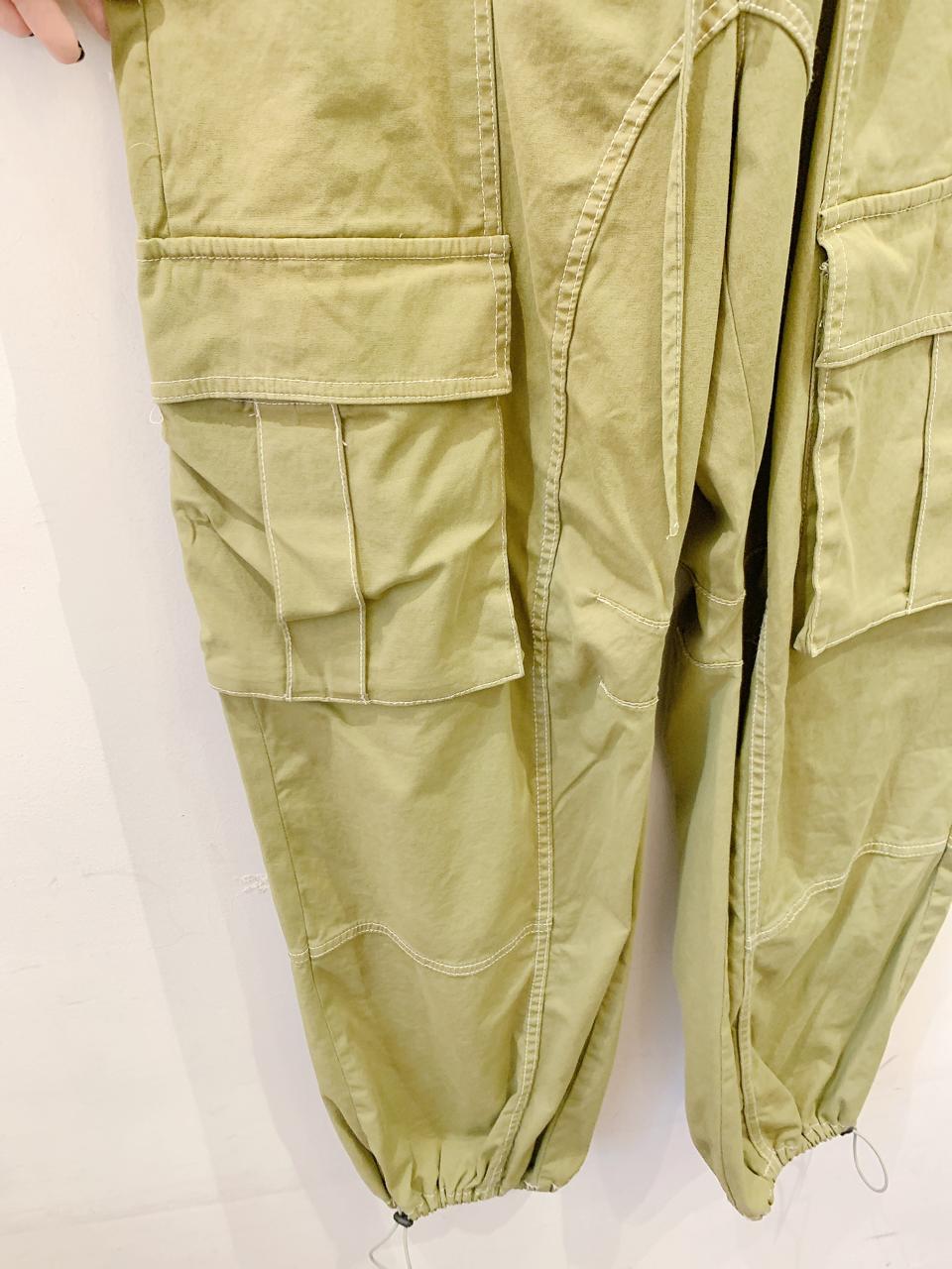 Calça cargo musgo 40