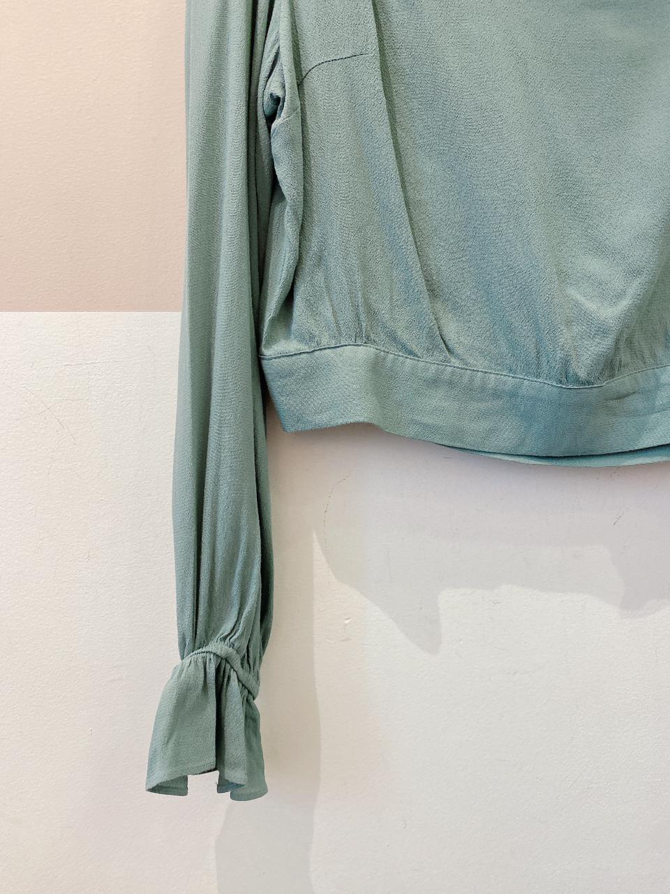 Blusa verde folhas Maria Filó G