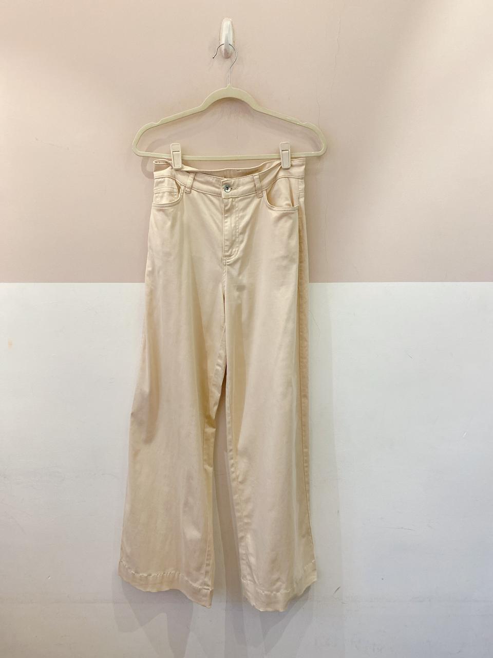 Calça bege Calzedonia M