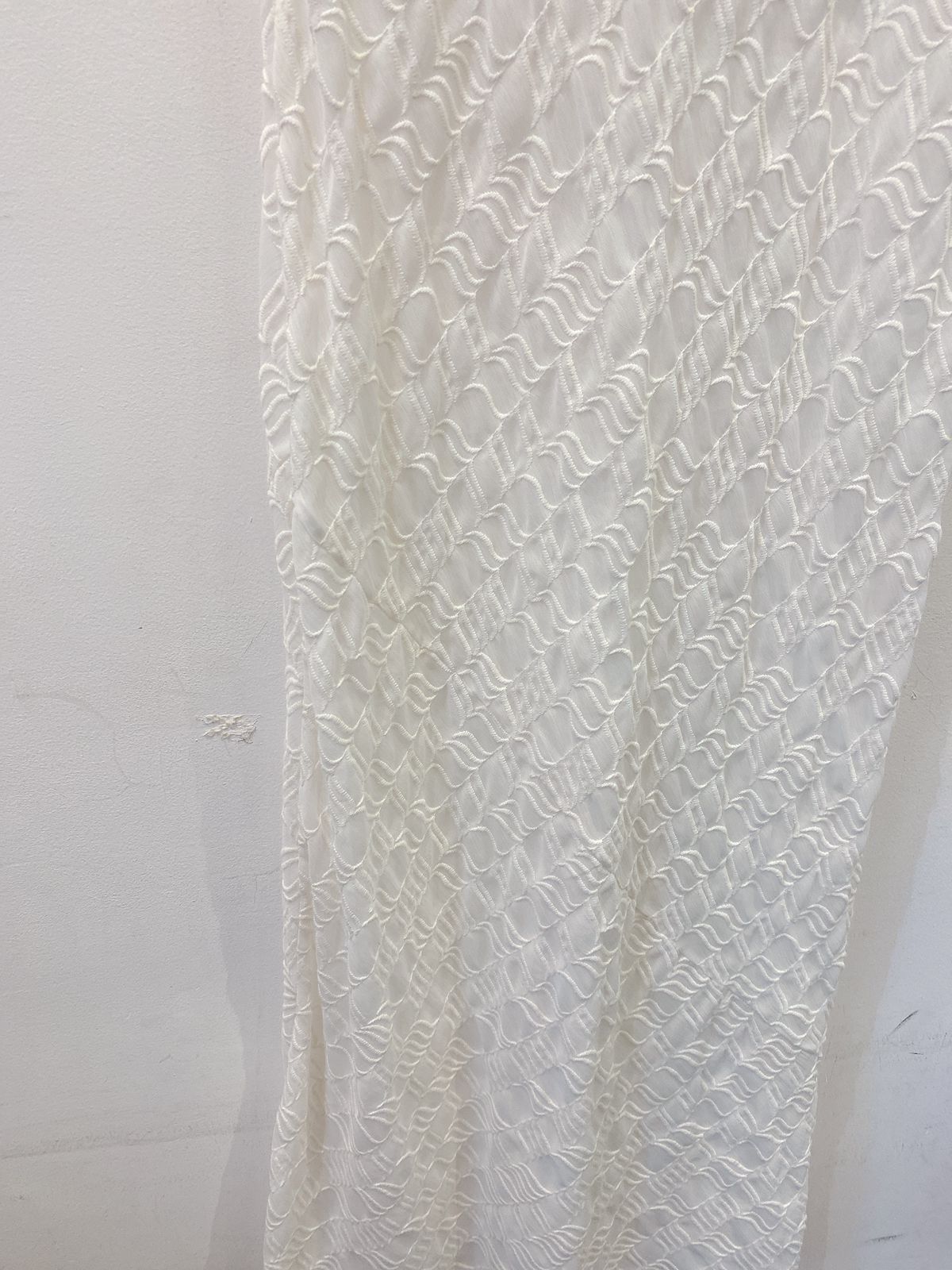 Vestido longo branco textura Zara M