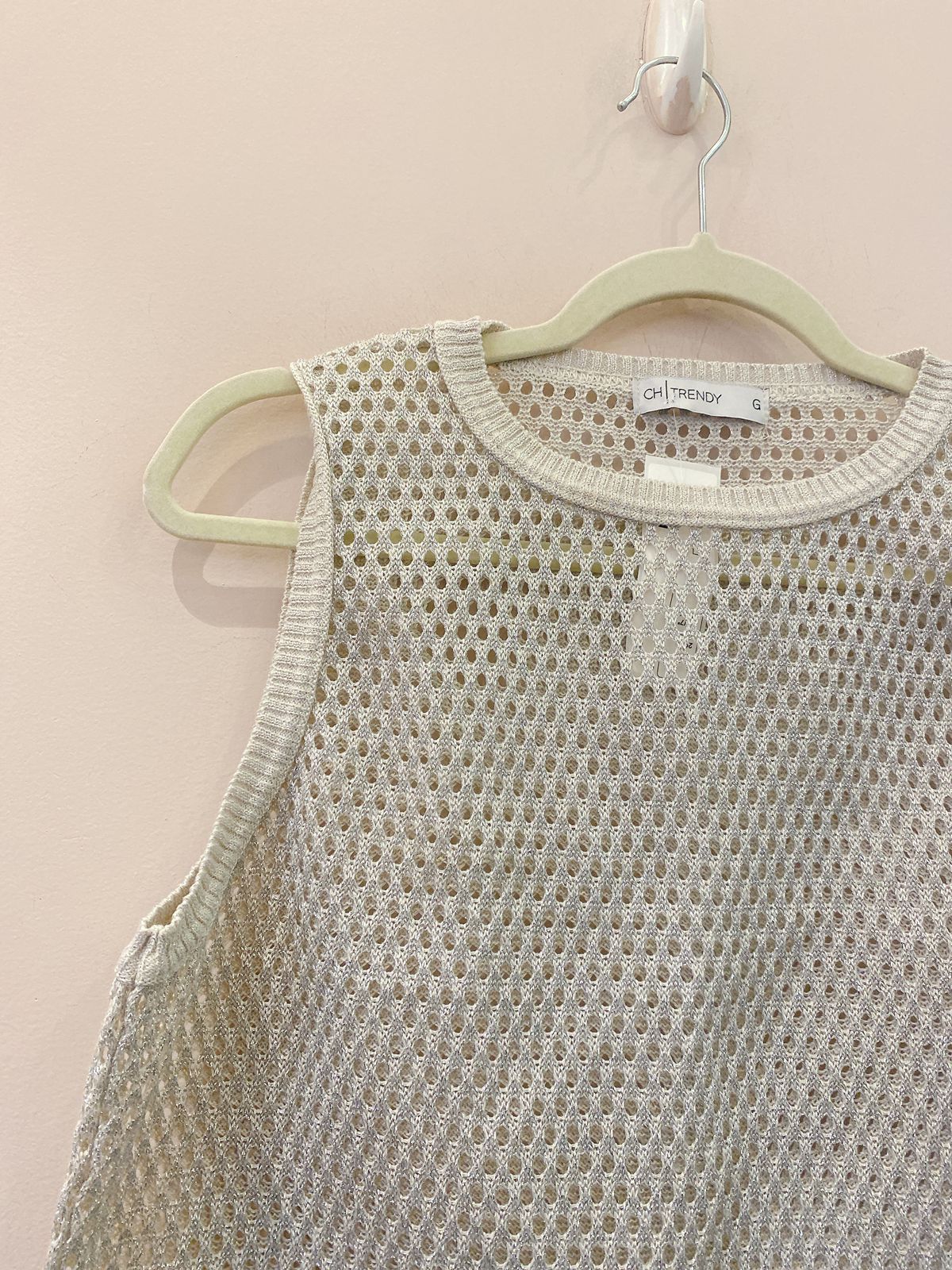 Blusa crochet prata C&A G