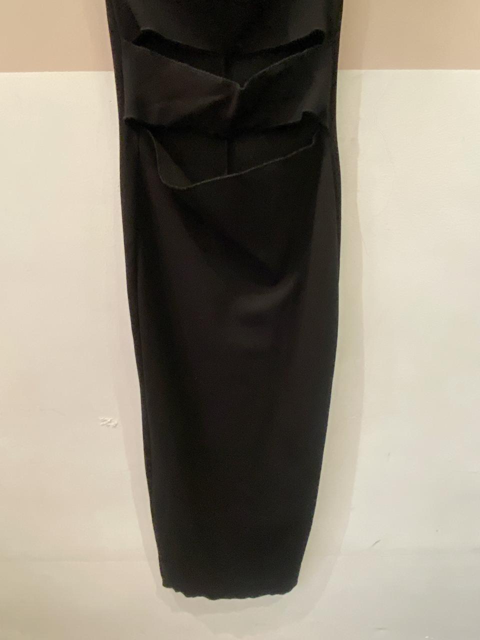 Vestido midi preto malha recortes Zara P