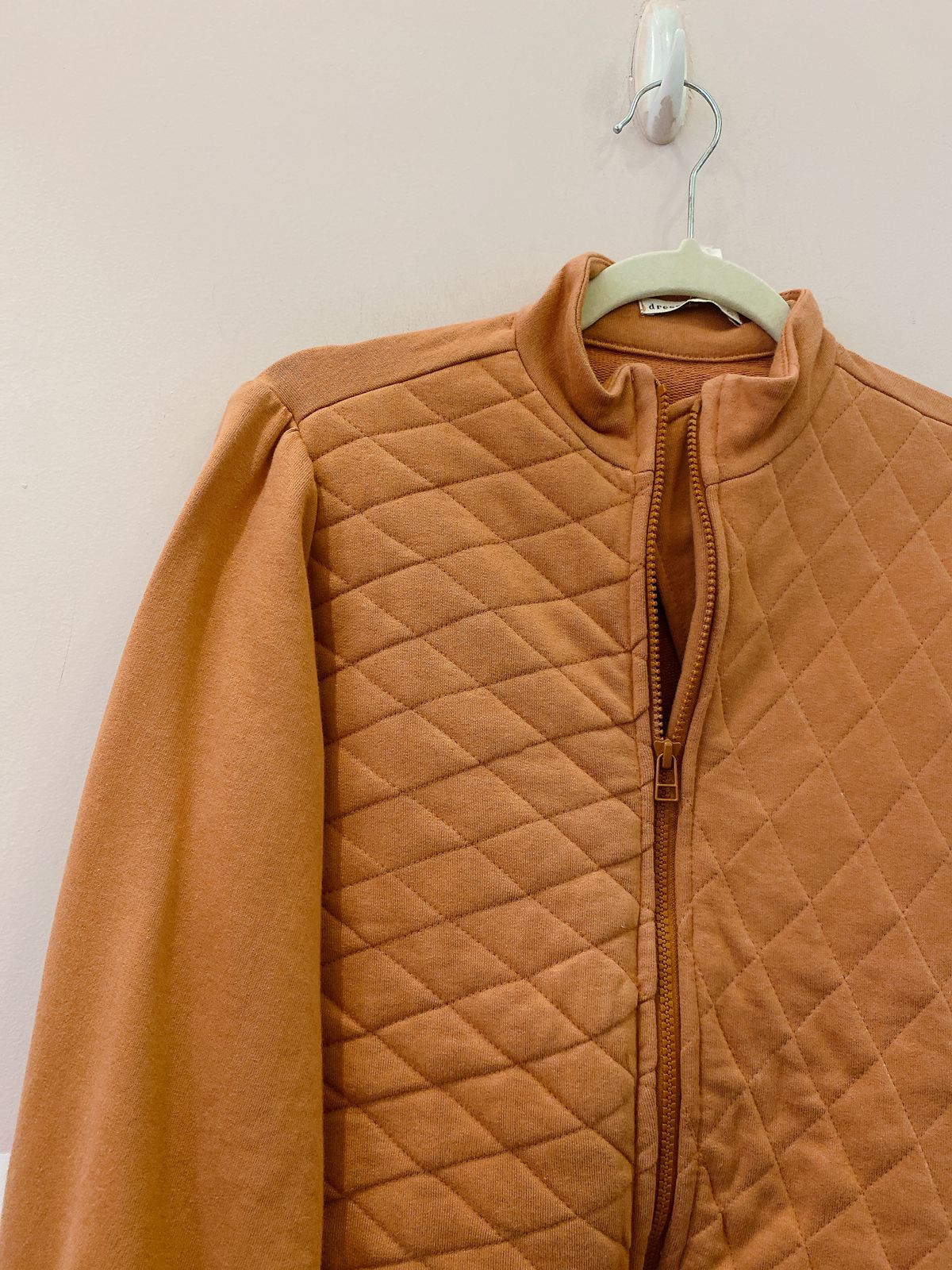 Bomber matelassê caramelo Dress To G