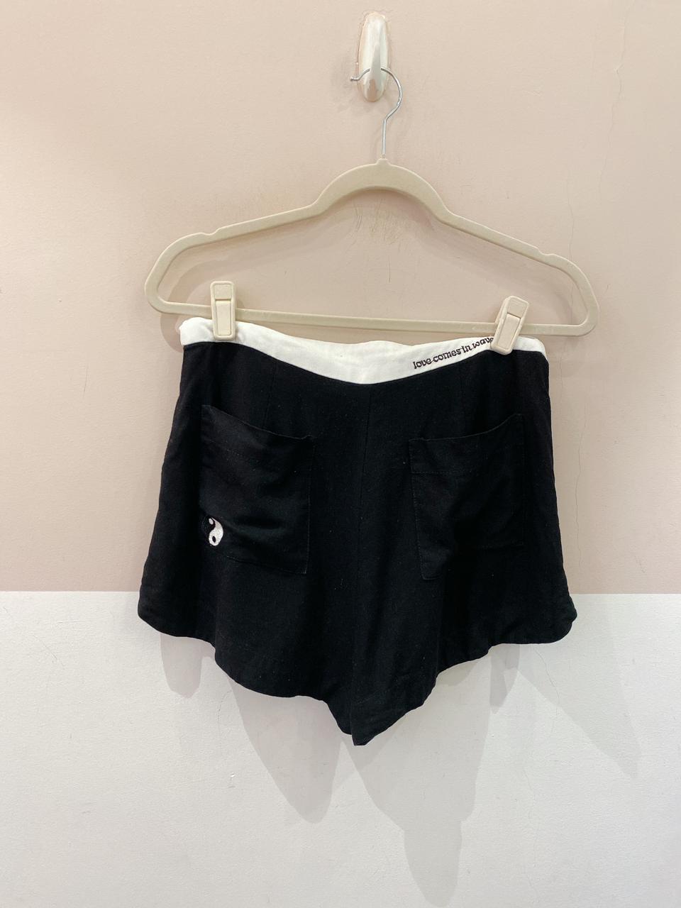 Short viscolinho preto cós Dress To P