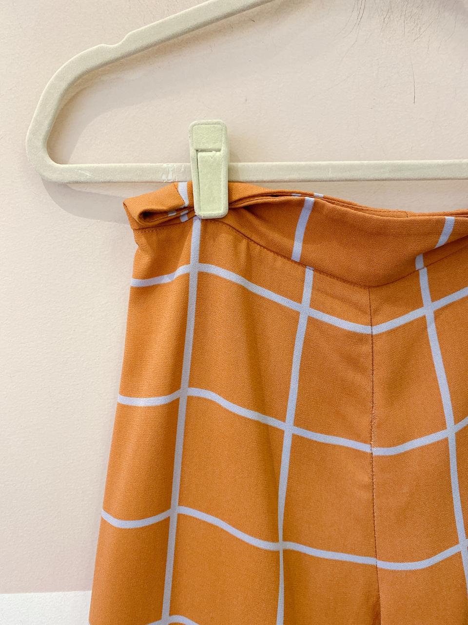 Calça grid laranja Maria Filó P