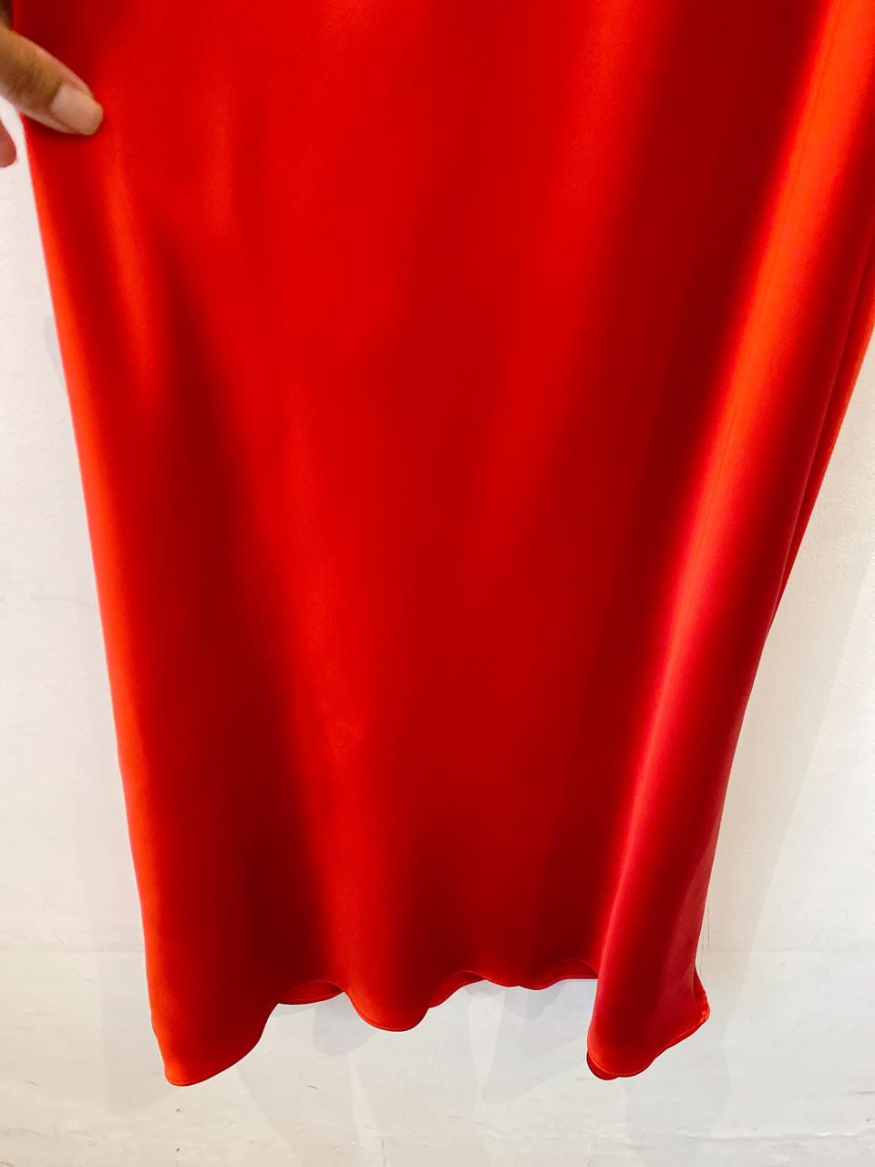 Vestido sem alça acetinado Zara P