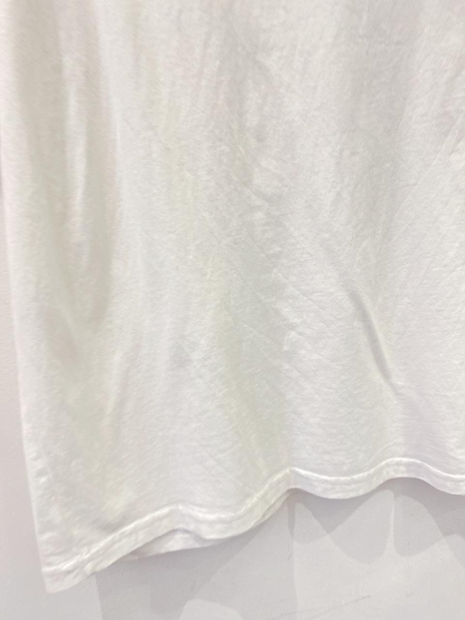 T-shirt branca (des)influencer Panô M