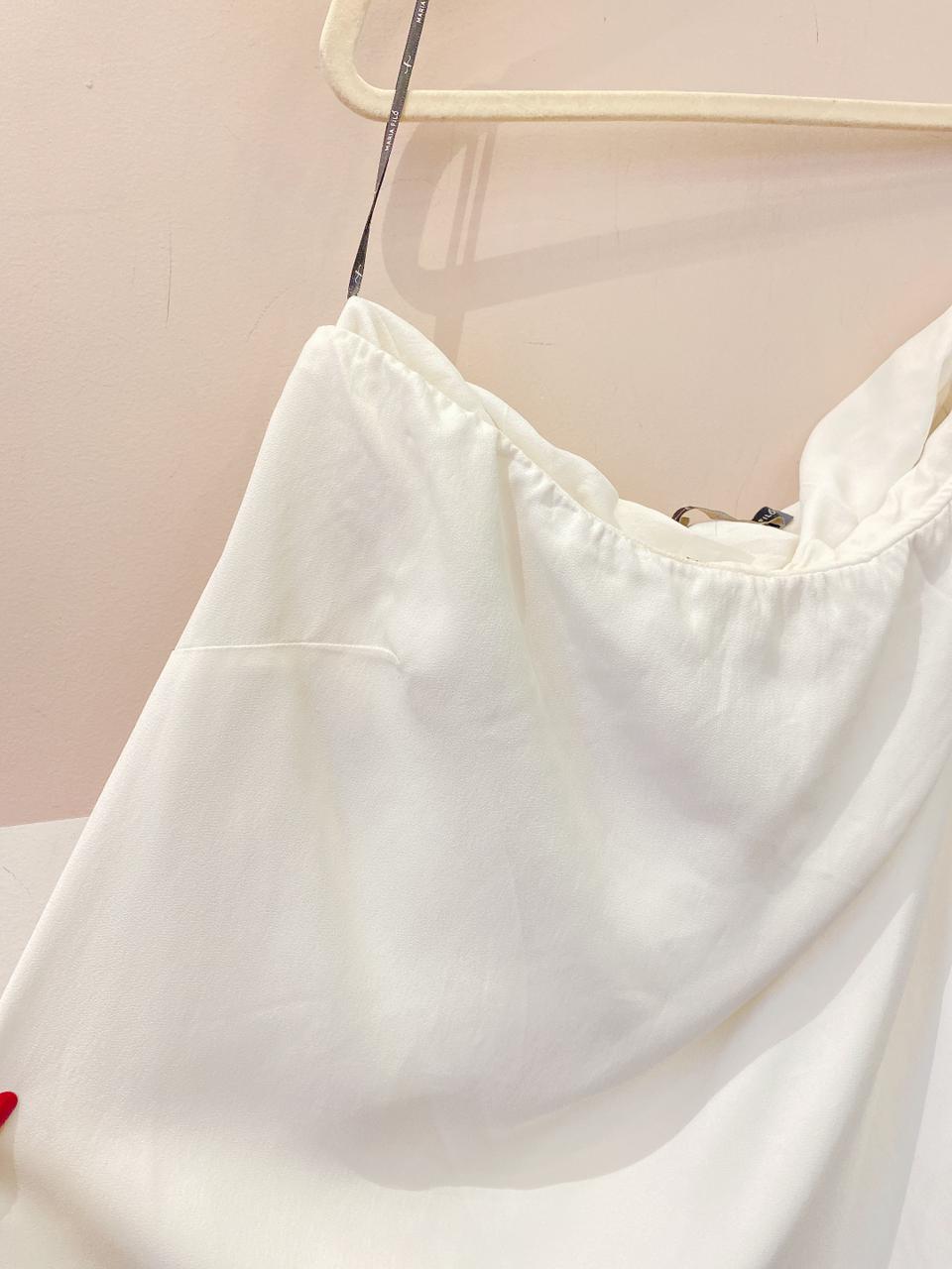 Blusa tomara que caia off white Maria Filó G