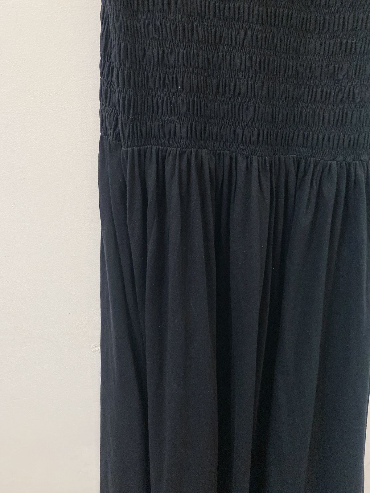 Vestido midi preto lastéx Farm G