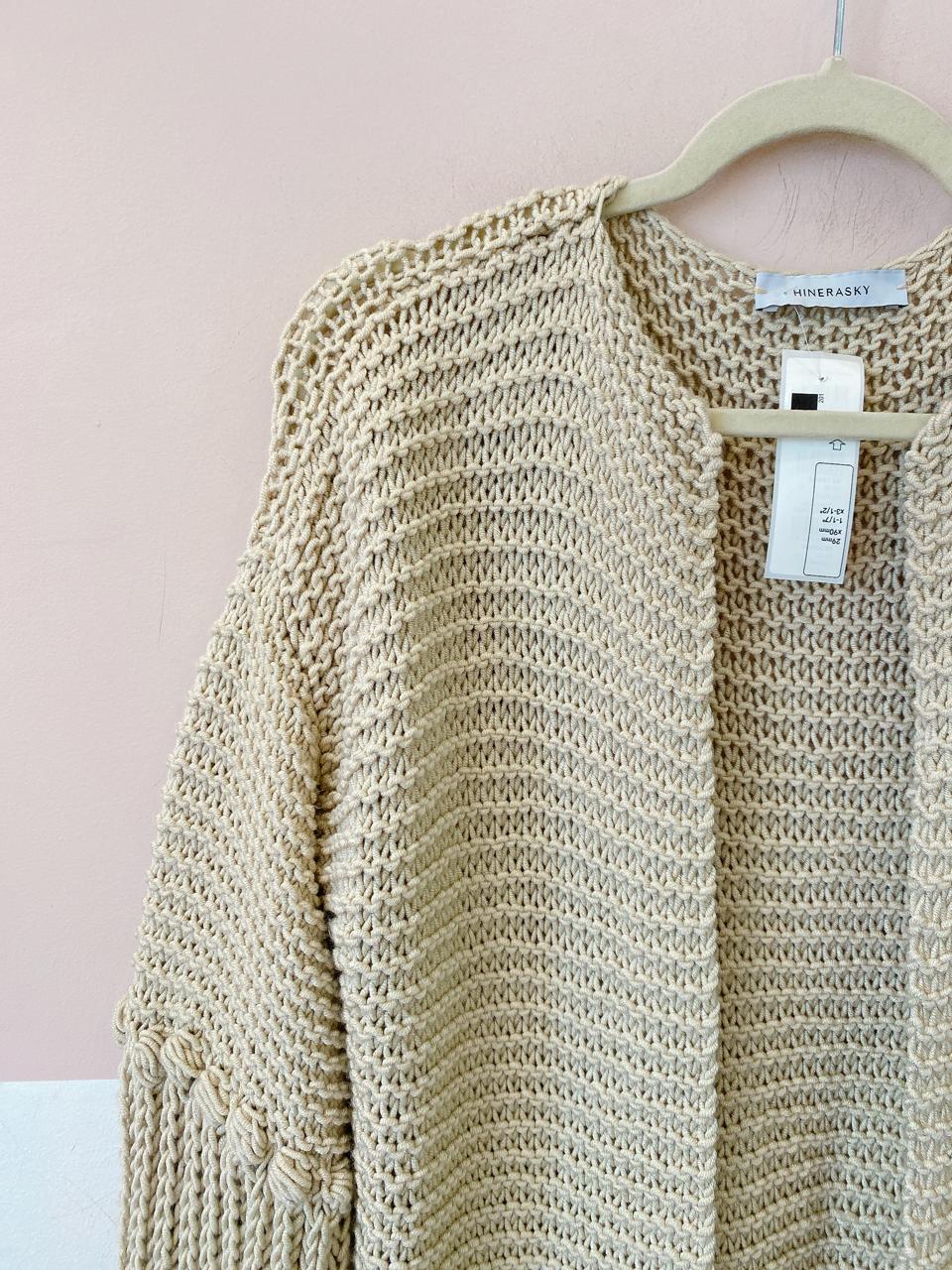 Cardigan crochet bege Hinerasky U