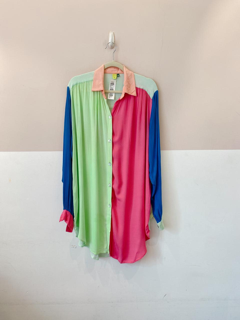 Chemise curta colorida Farm P