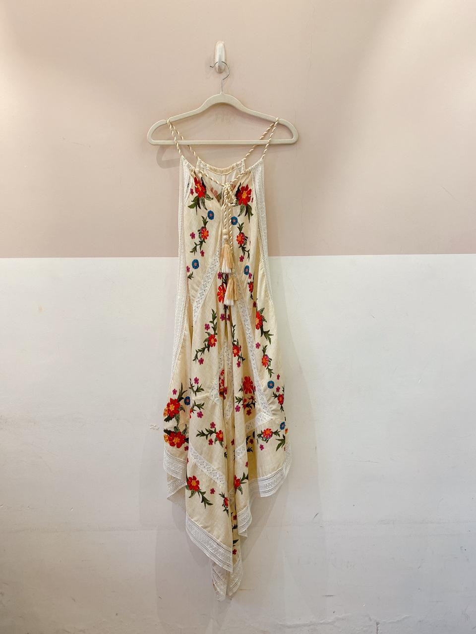 Vestido midi bege floral renda Farm P