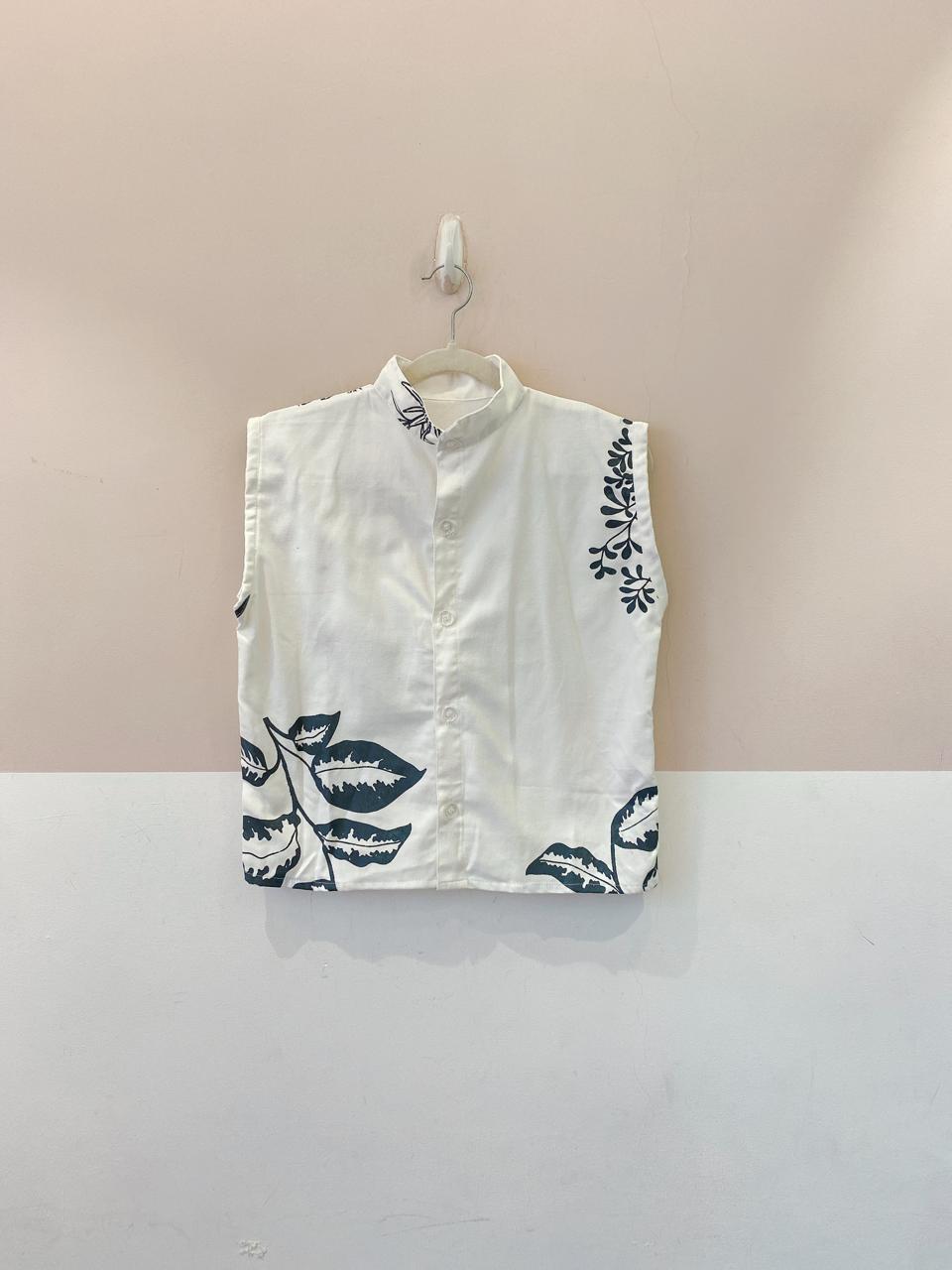Blusa branca estampa floral P