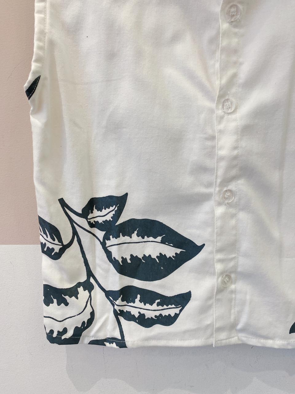 Blusa branca estampa floral P