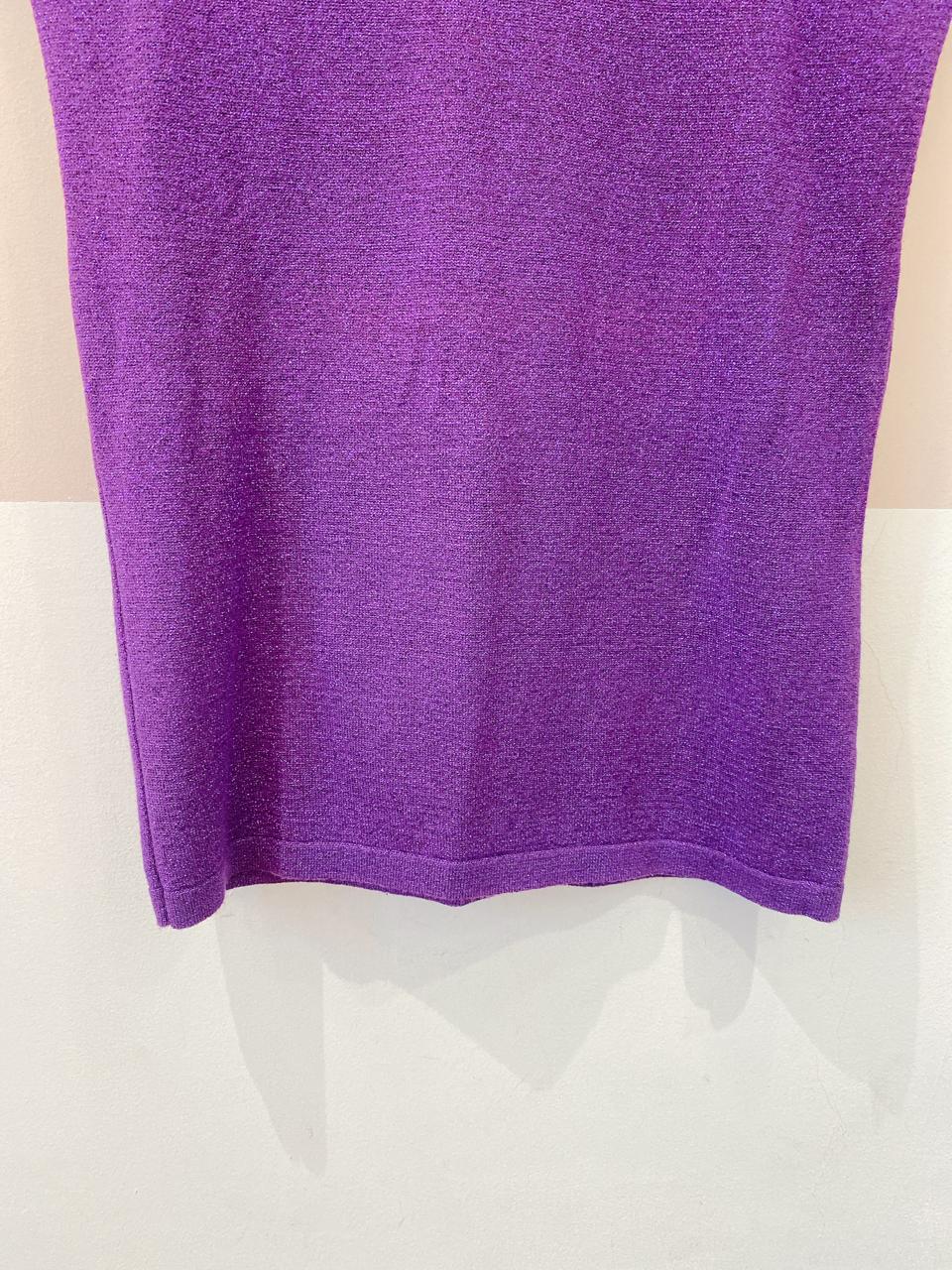 Blusa tricot roxa luréx ombreira M