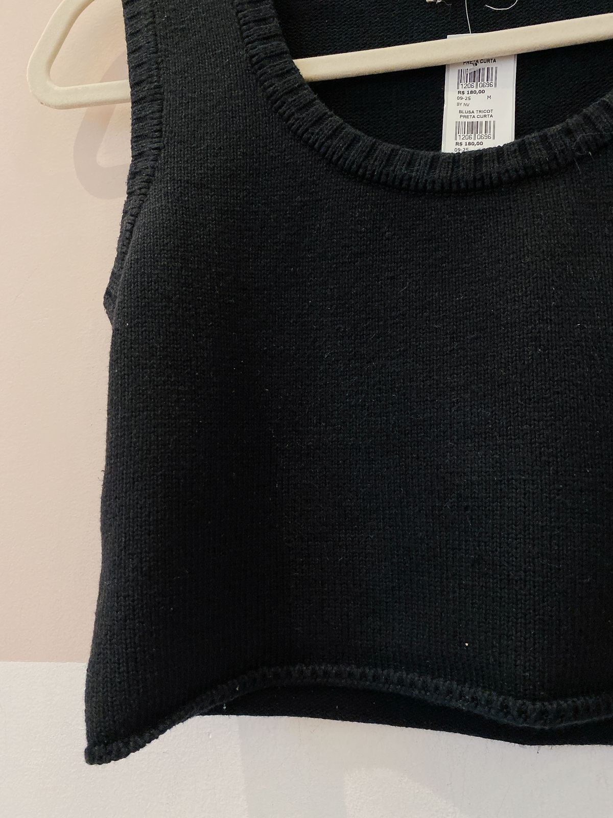 Blusa tricot preta curta BY NV M