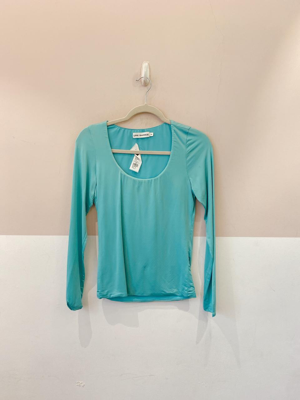 Blusa malha azul Cris Barros P