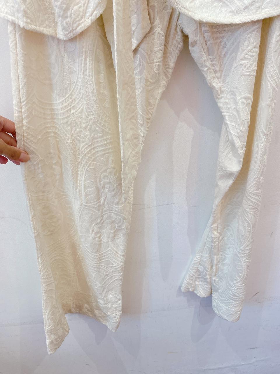 Calça off white jacquard Maria Filó G