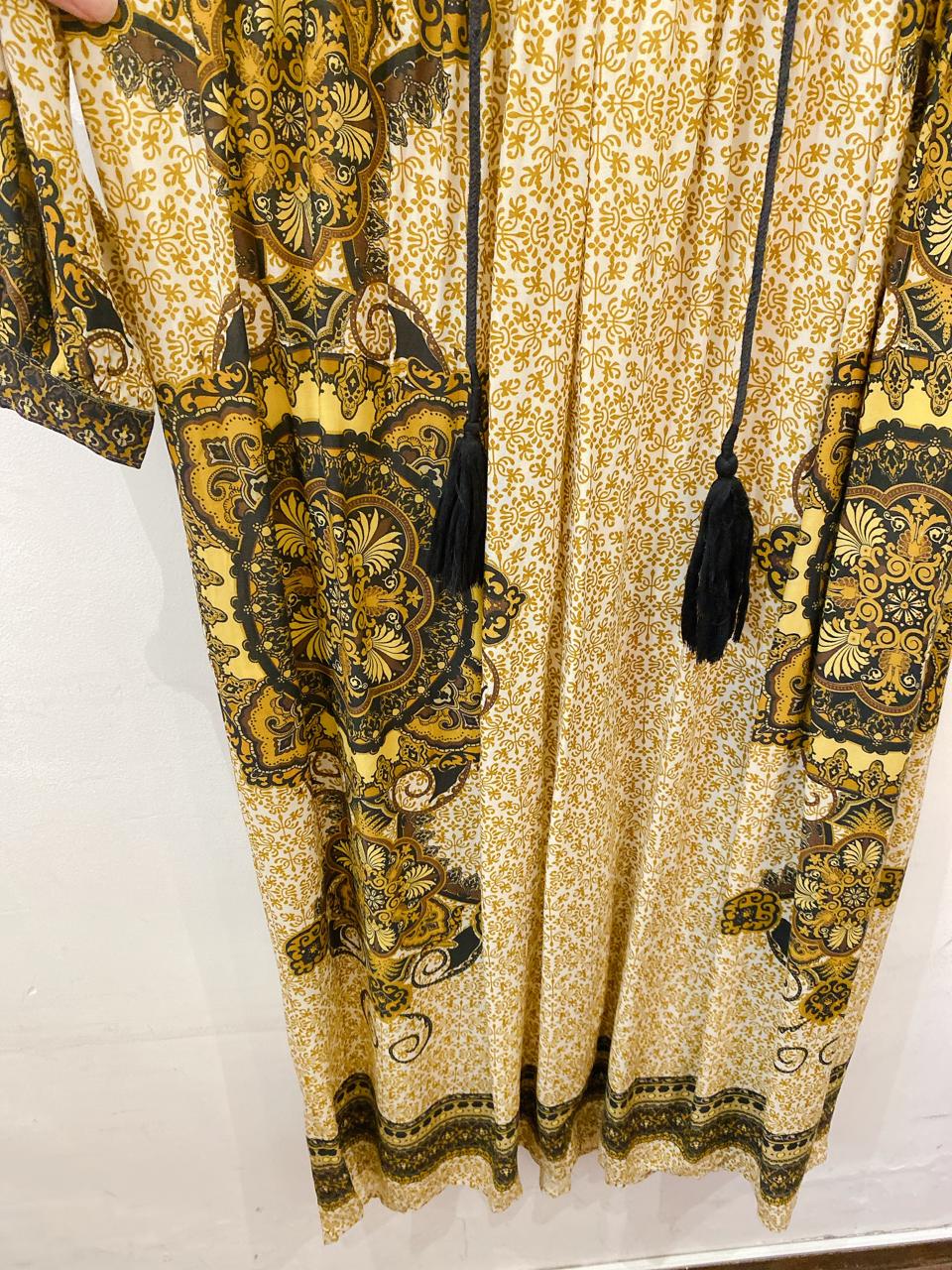 Vestido midi estampa amarela Farm P