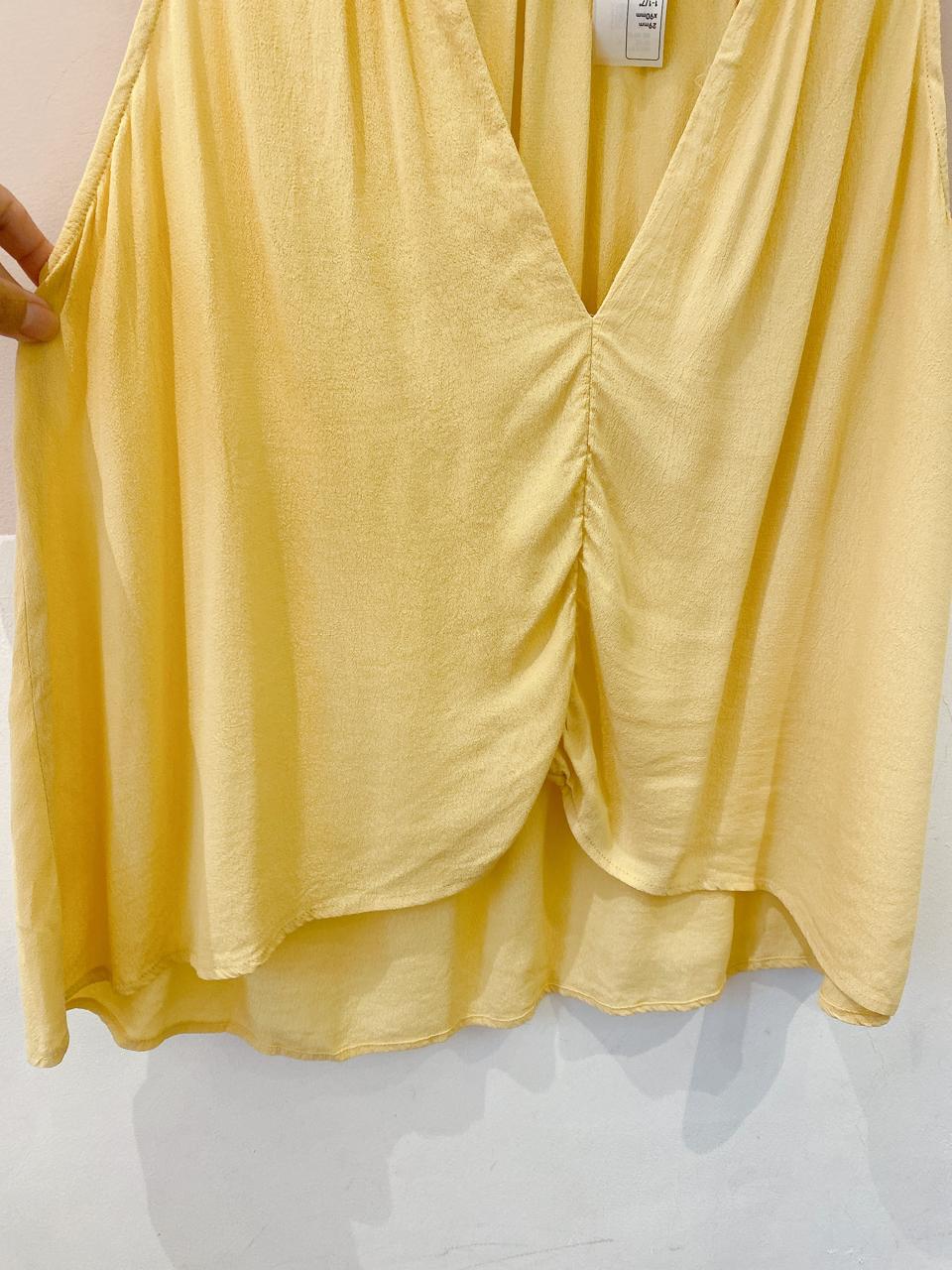 Blusa amarela Maria Filó G
