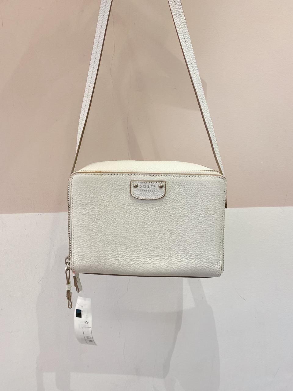Bolsa tiracolo off white Schutz